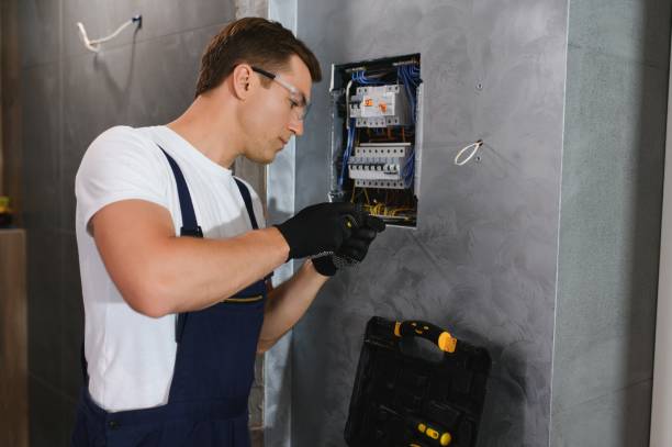 Best Affordable Emergency Electrician  in Shpee Neck, MA